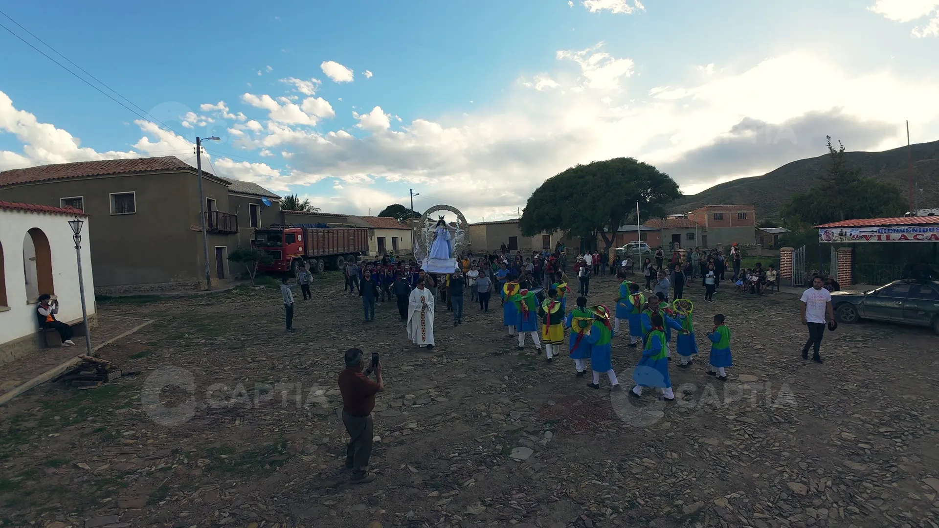 La procesión llega a la plaza